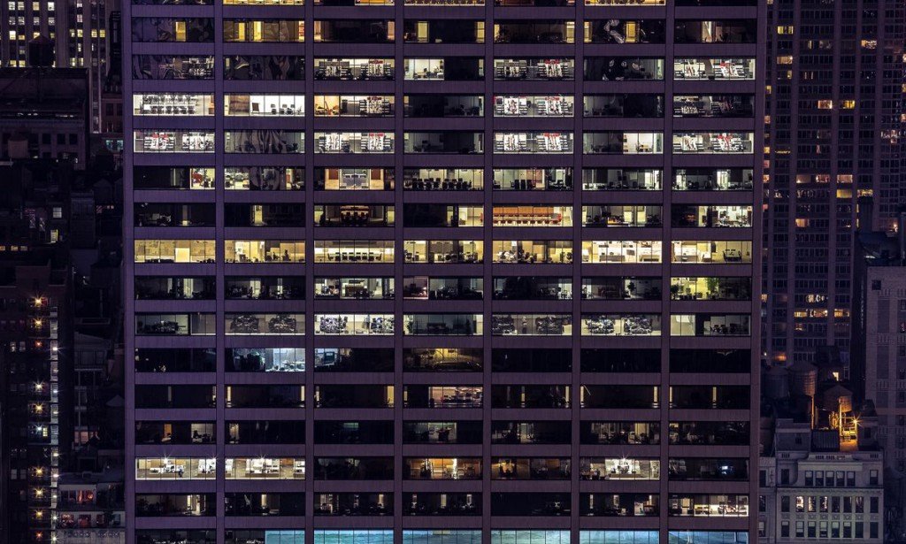 Et vivendo invenire signiferumque vix